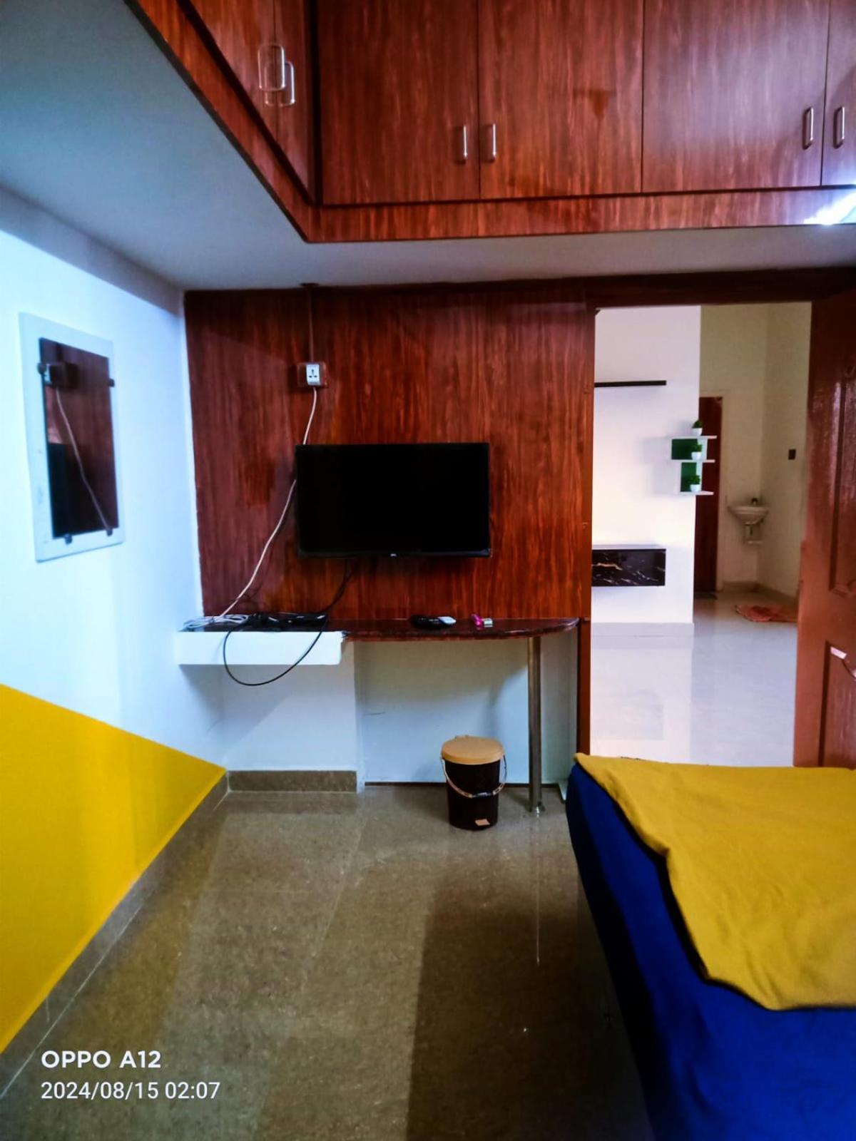 Asshappystayinn Hotel Tiruchirappalli 외부 사진