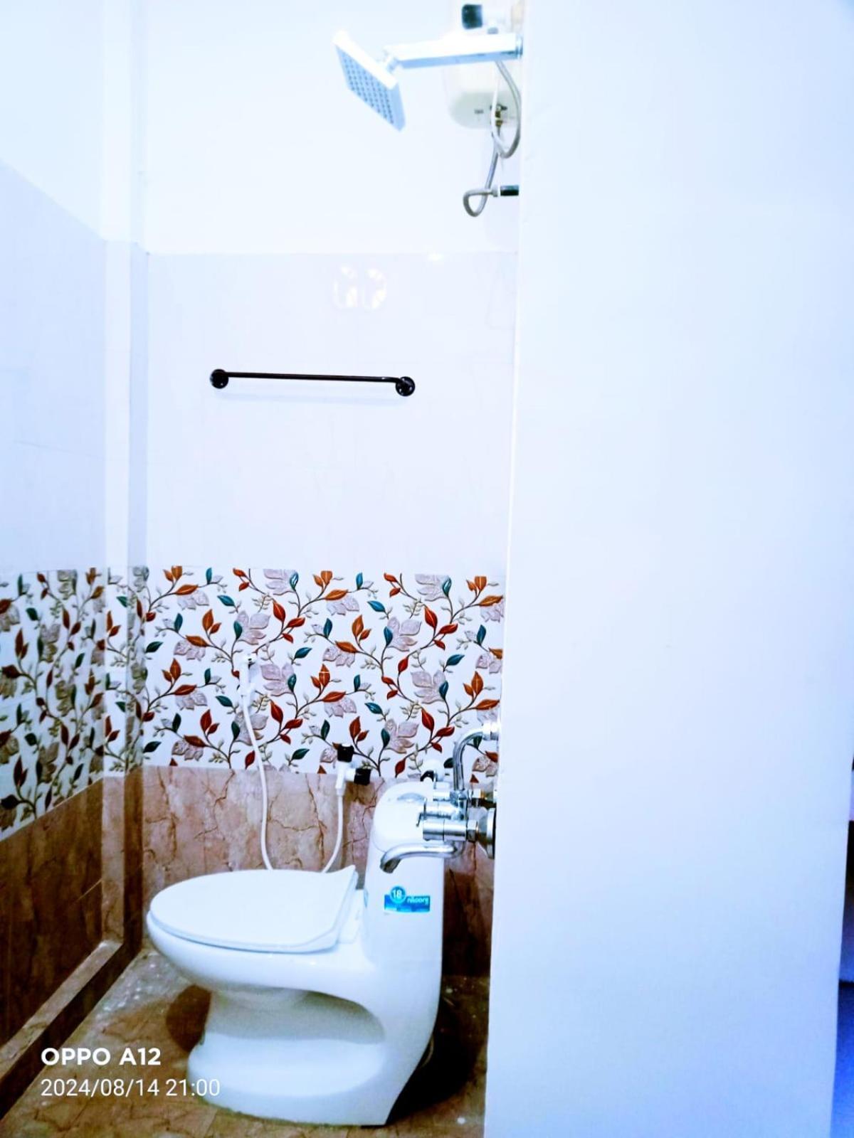 Asshappystayinn Hotel Tiruchirappalli 외부 사진